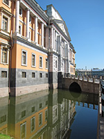 Saint-Petersburg  the city of palaces